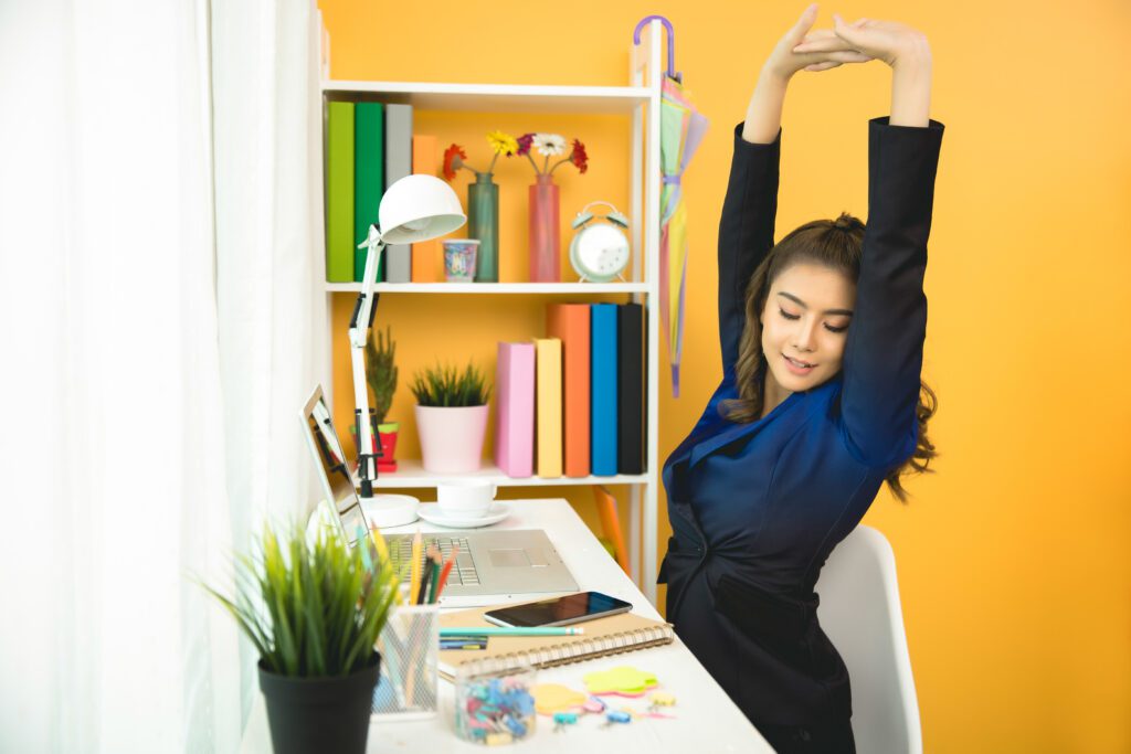 How to Stay Active at a Desk Job